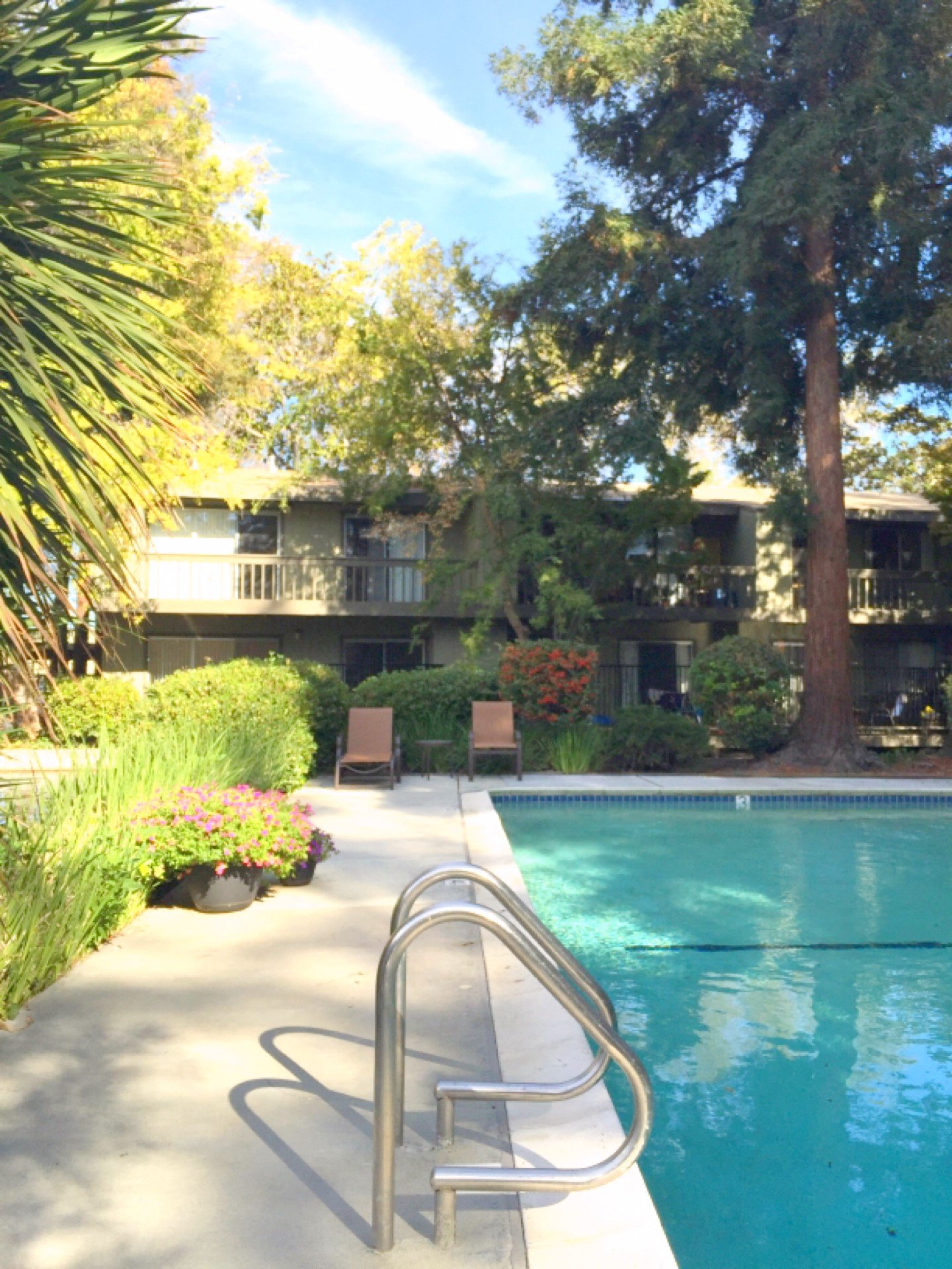 Riverdeck Apartments photo 4